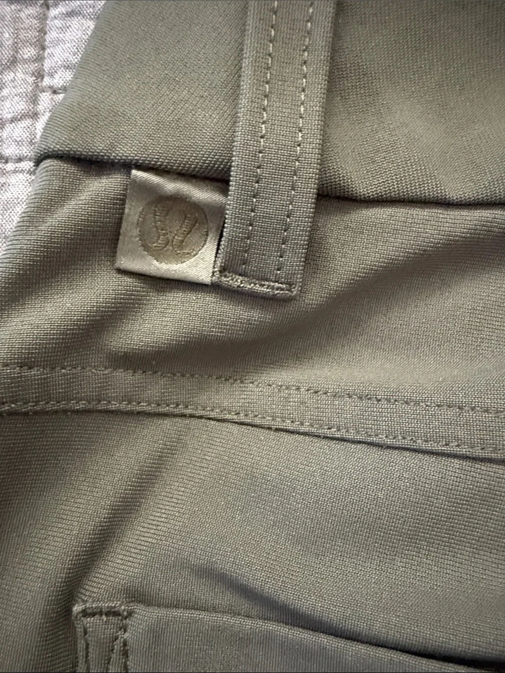Lululemon ABC Slim-Fit Pant (31”x28”) - Olive Green - Picture 4 of 4